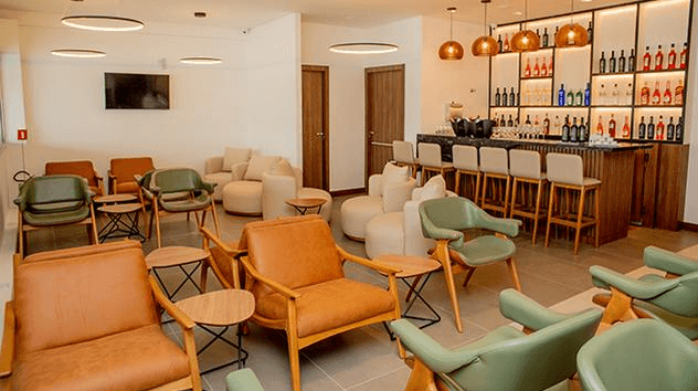 Main Image Main Image