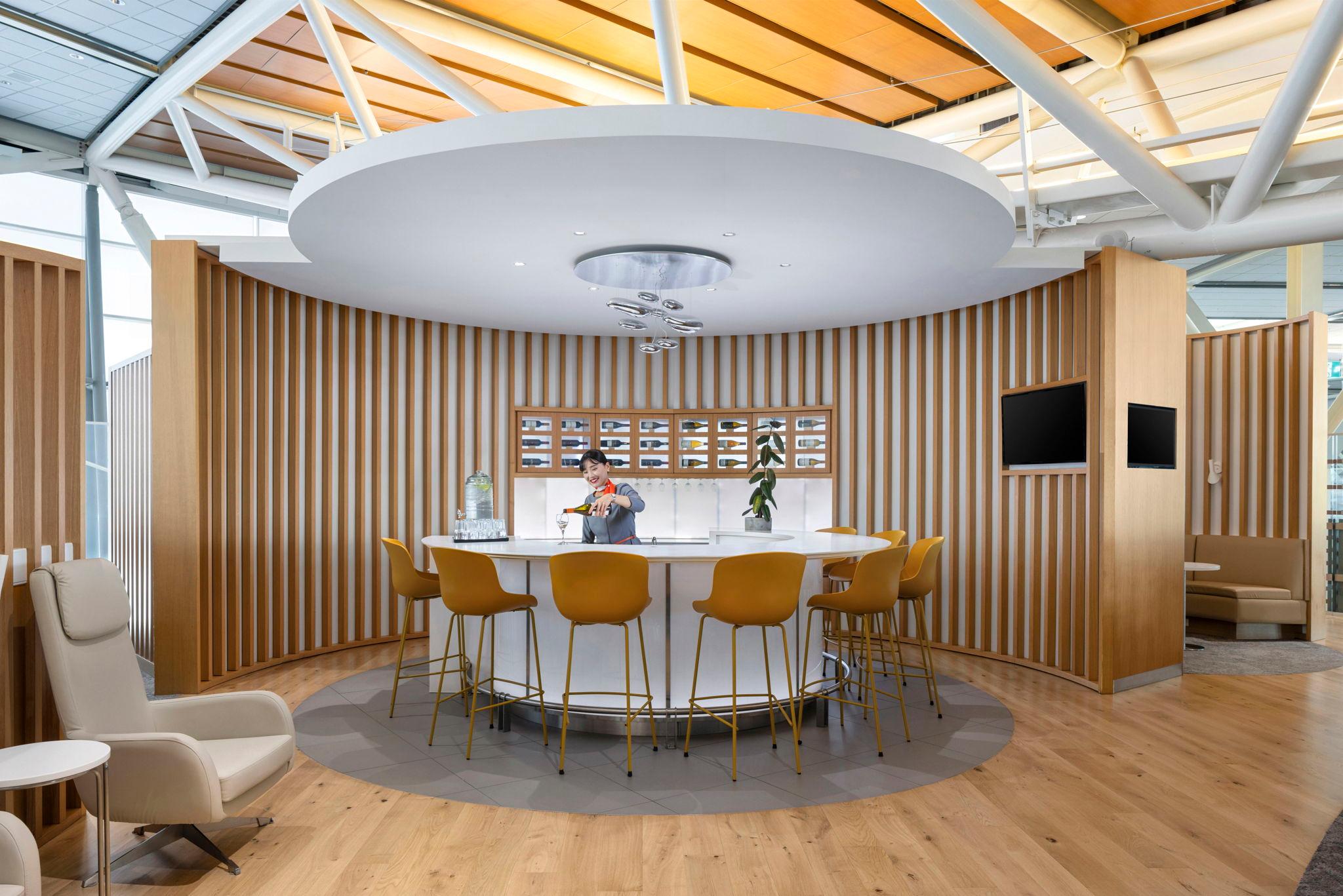 SkyTeam Lounge (International Departures), Vancouver International, Canada SkyTeam Lounge (International Departures), Vancouver International, Canada