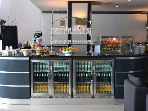 Aspire by Servisair Lounge, Manchester International Aspire by Servisair Lounge, Manchester International