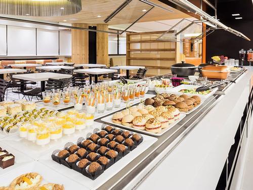 Smiles VIP International Lounge, Rio de Janeiro Intl Smiles VIP International Lounge, Rio de Janeiro Intl