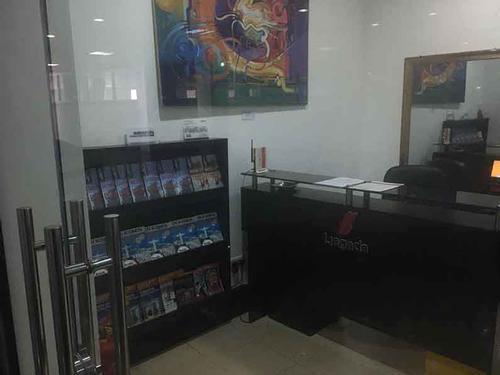 Llegada Arrival Lounge, Lagos Murtala Muhammed Llegada Arrival Lounge, Lagos Murtala Muhammed