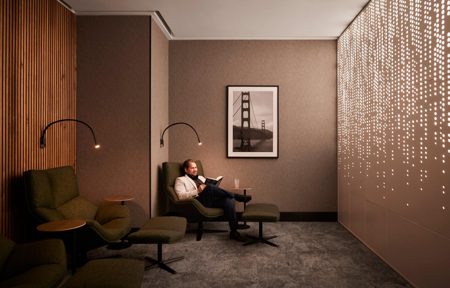 The Club SFO, San Francisco International, USA The Club SFO, San Francisco International, USA