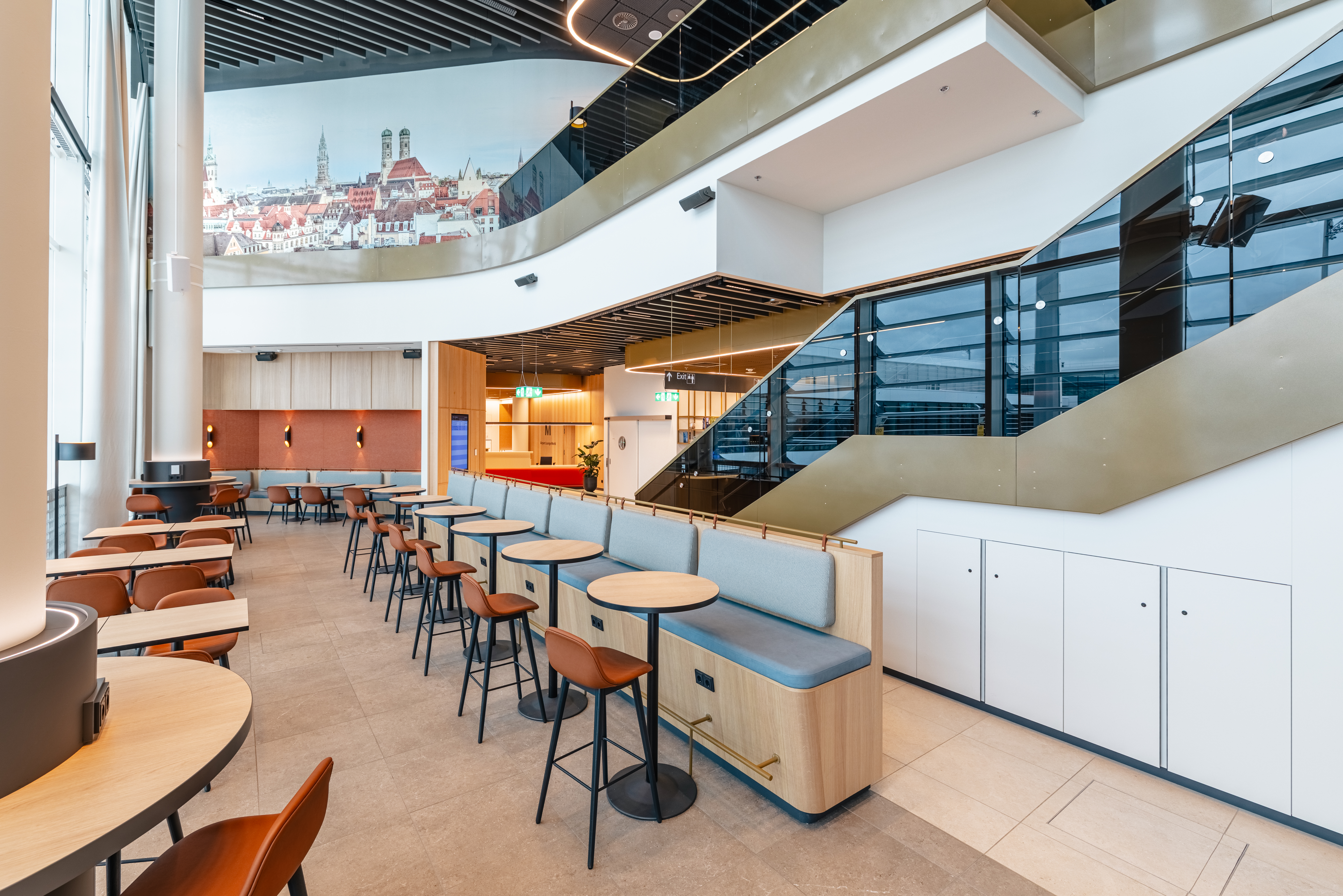 Airport Lounge World, Munich Franz-Josef Strauss, Germany Airport Lounge World, Munich Franz-Josef Strauss, Germany