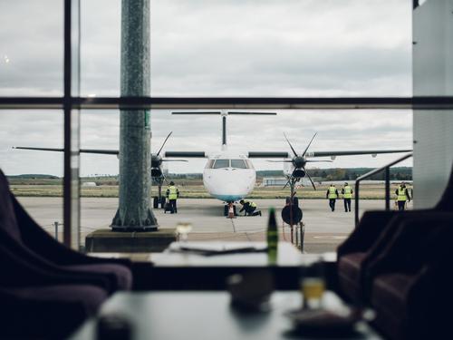 Servisair Highland Lounge, Inverness Dalcross Servisair Highland Lounge, Inverness Dalcross