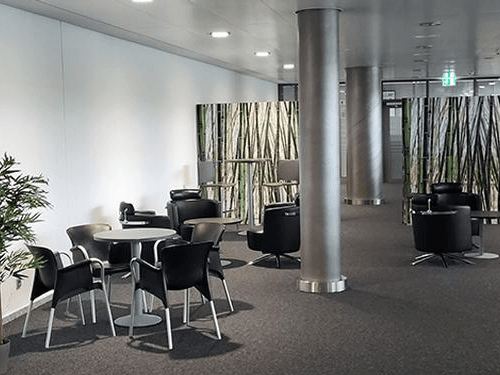 Melli-Beese Lounge