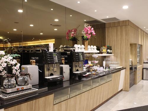 SATS Premier Lounge - Singapore Changi SATS Premier Lounge - Singapore Changi