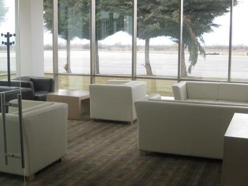 PRIMECLASS CIP LOUNGE PRIMECLASS CIP LOUNGE