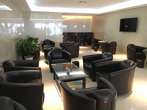 First & Business Class Lounge, Guilin Liangjiang Intl, China First & Business Class Lounge, Guilin Liangjiang Intl, China