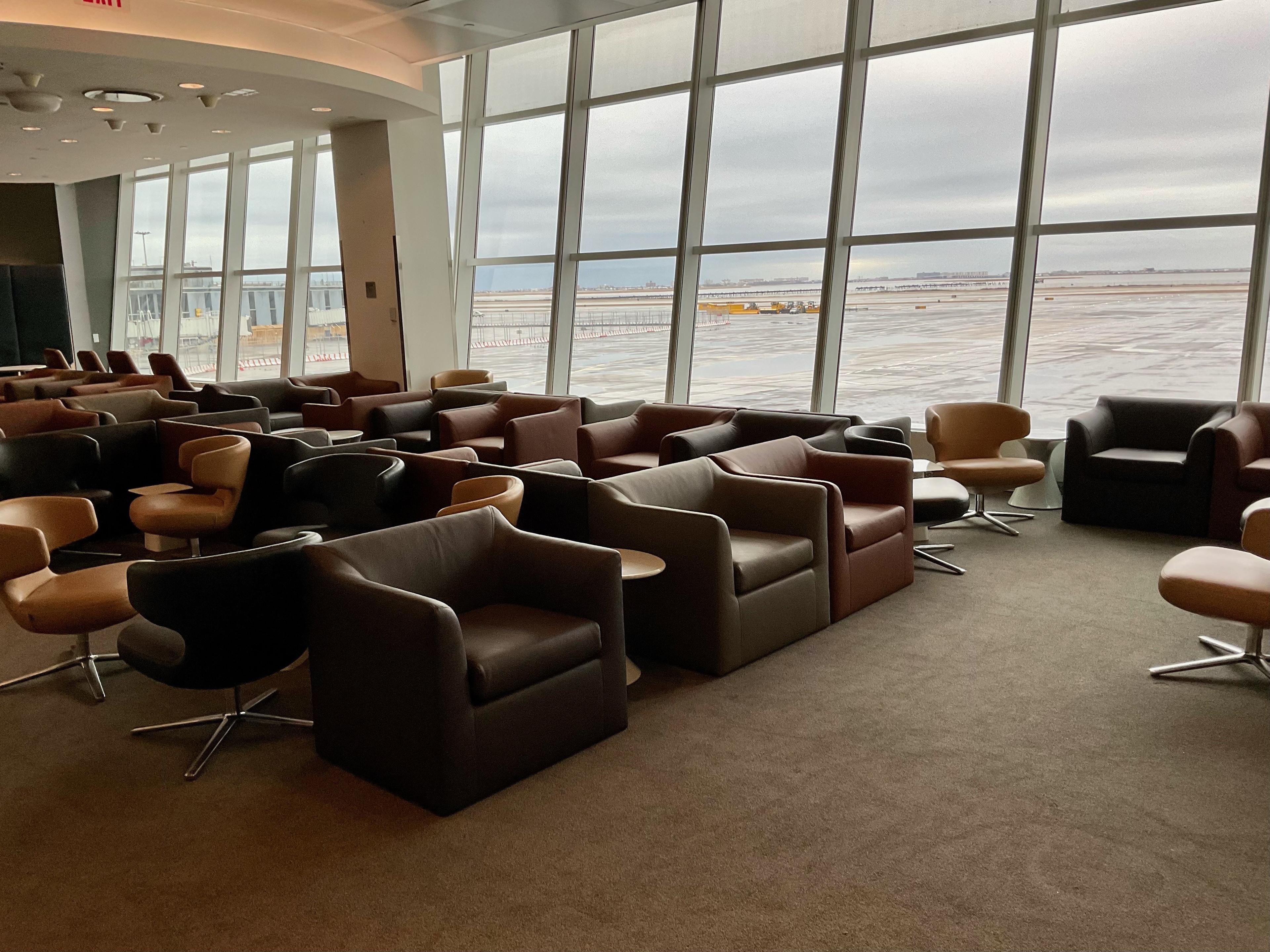 Lufthansa Business Lounge